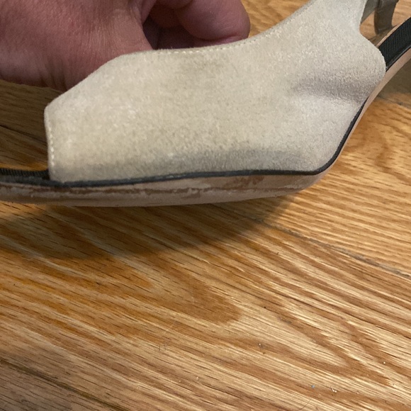 Chanel tan suede sandals - Picture 11 of 12